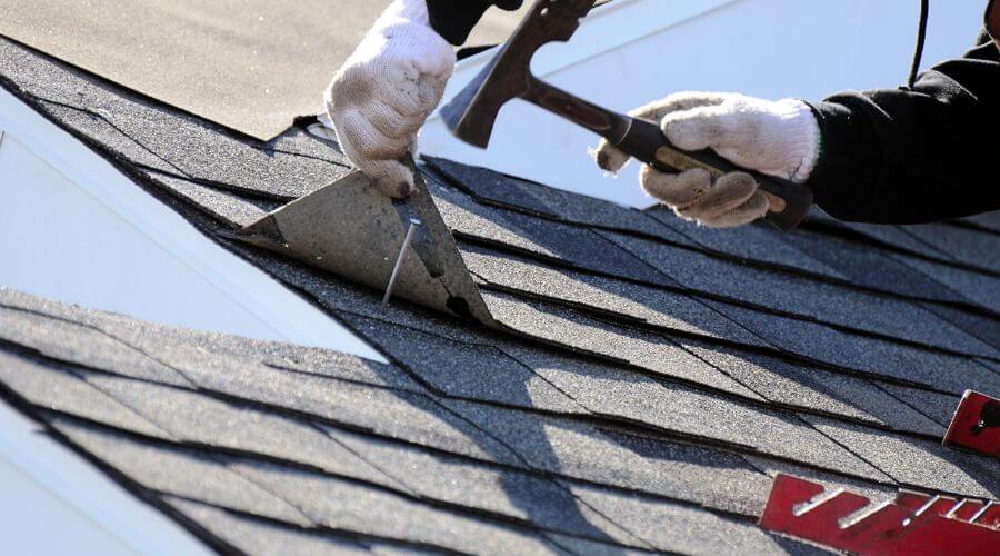 Professional Emergency Roof Repairs in Charlestown, RI